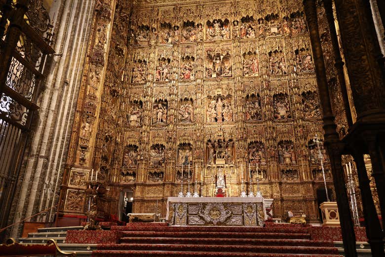 L'altare maggiore