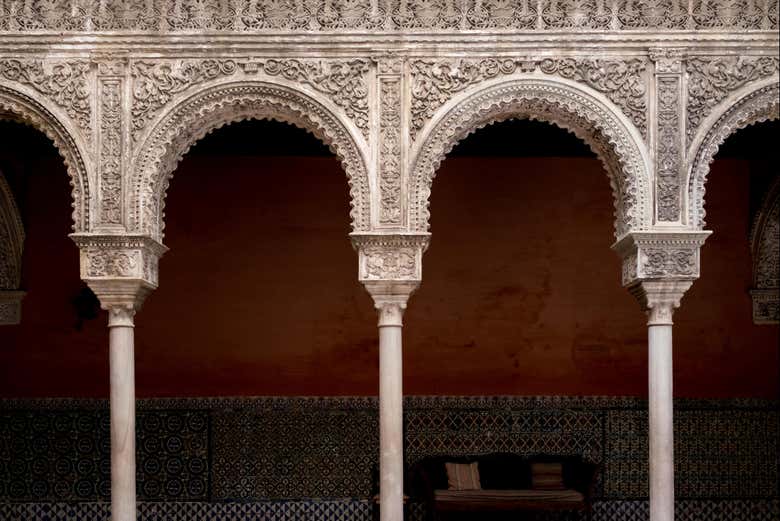 Arcades of the Salinas House-Palace