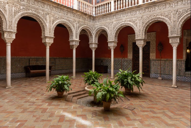 Cour Renaissance de la Casa-Palacio