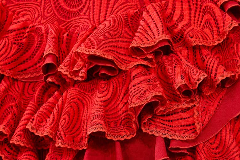 Détails des volants d'une jupe de danse sévillane