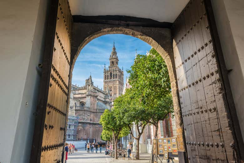 Patio de Banderas