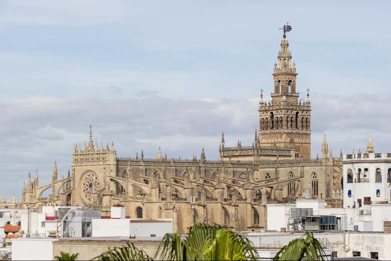Panorámica de la Catedral de Sevilla