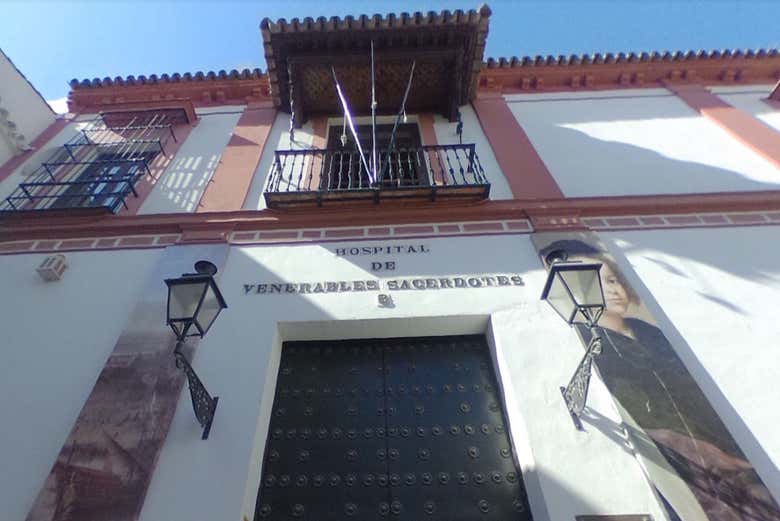 Exterior del Hospital de los Venerables