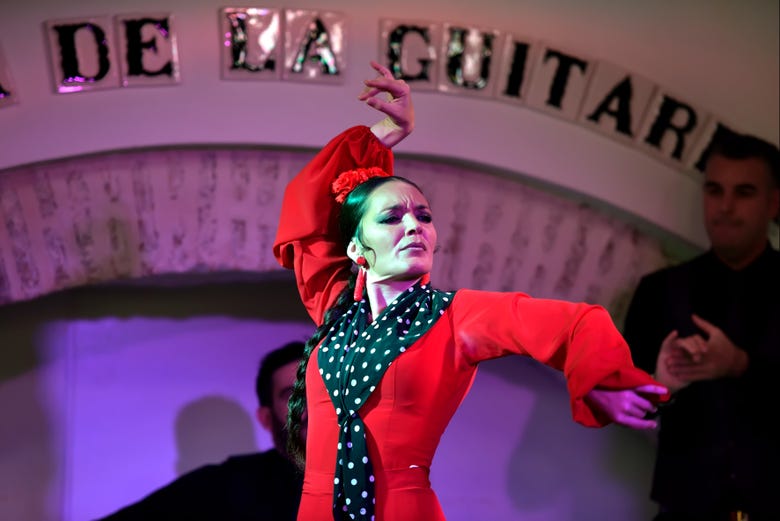 Disfrutando del espectáculo flamenco