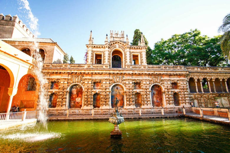 Fontana nei giardini dell'Alcázar di Siviglia