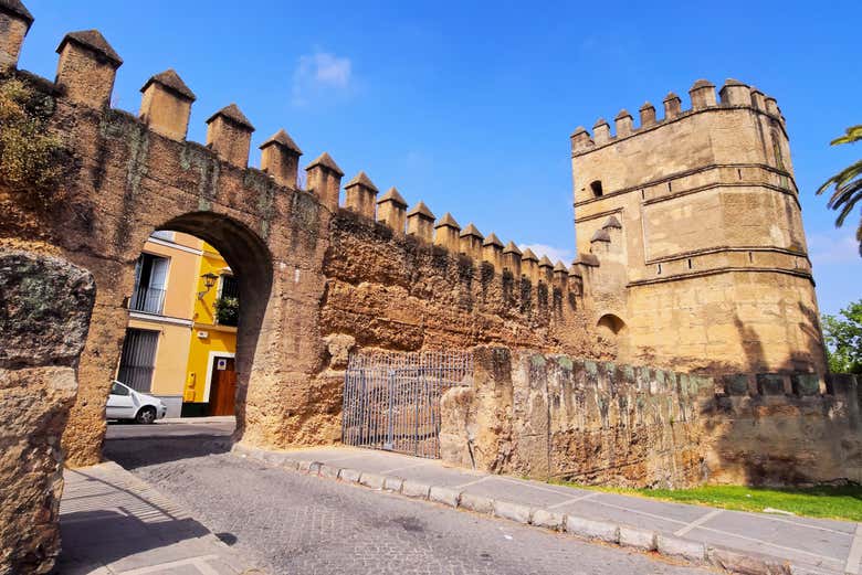 Las antiguas murallas del barrio de la Macarena