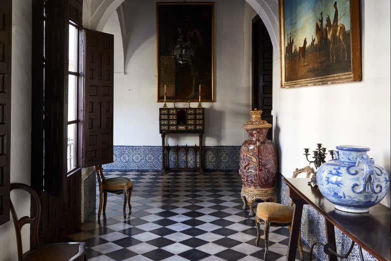 Alla scoperta delle sale di Palazzo Bucarelli