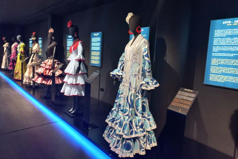 Museo del Traje de Flamenca