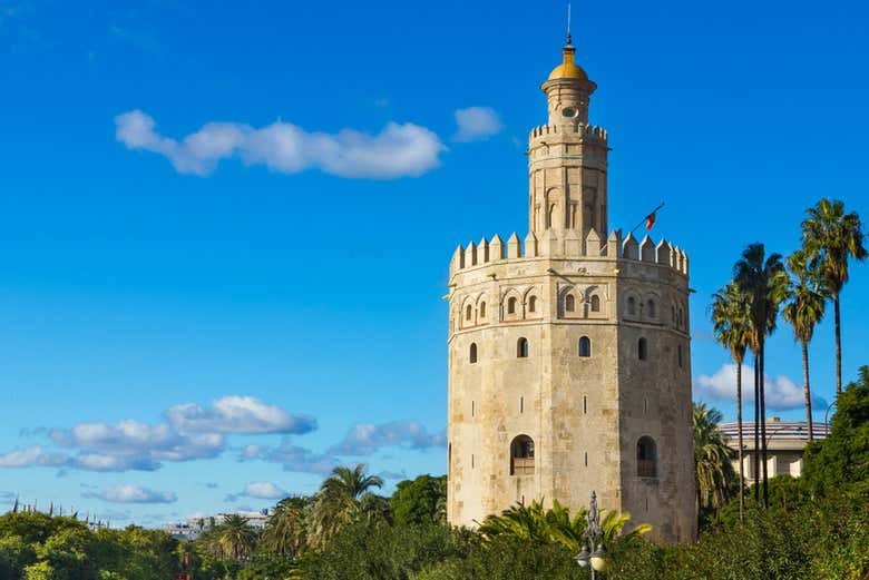 Divisando la Torre del Oro
