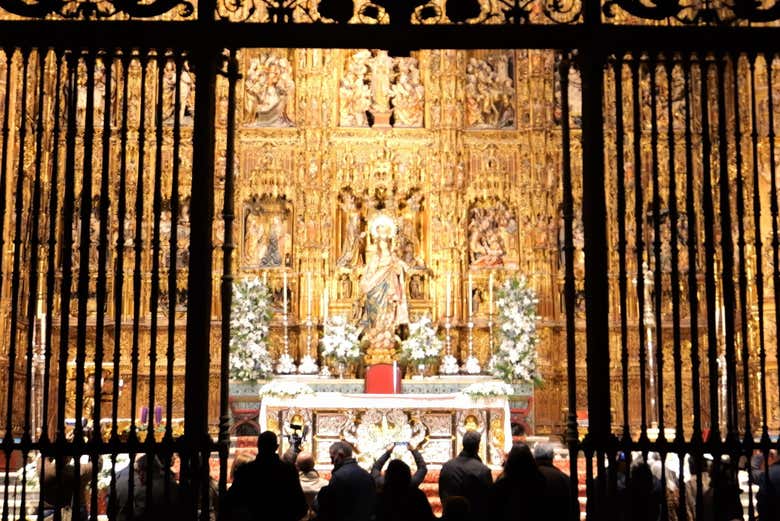 Admire the High Altar