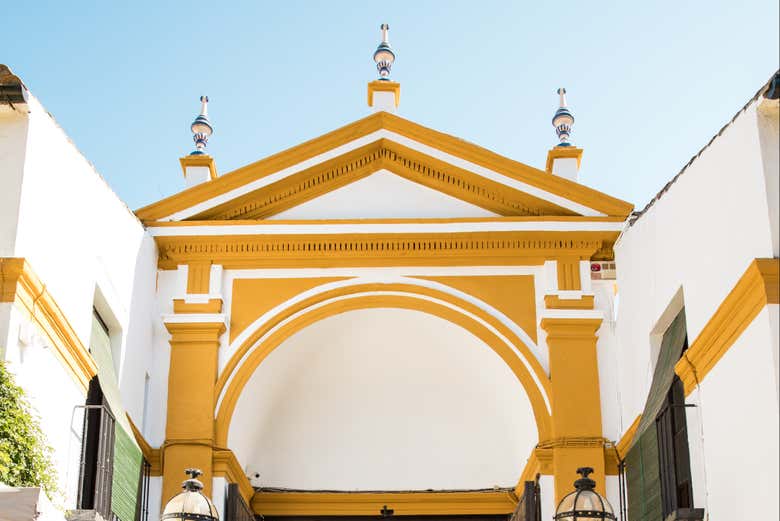 The entrance to the Palacio de las Dueñas