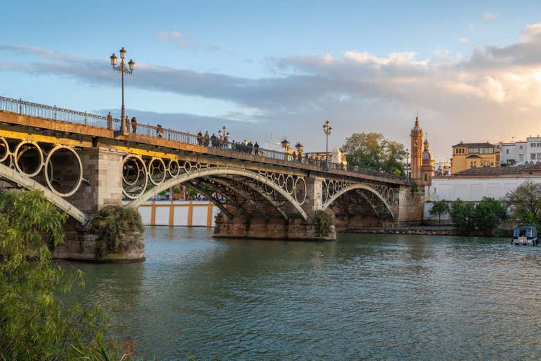 Vista sul Puente de Triana