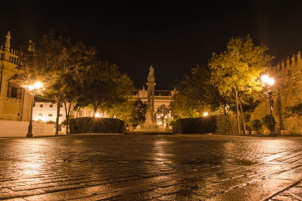Seville Paranormal Night Tour
