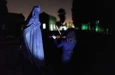 Tour teatralizado noturno pelo cemitério de Sevilha
