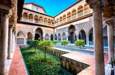 Visita guiada por el Alcázar a primera hora