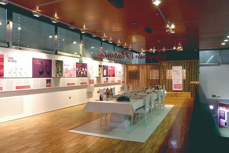 Interior del Museo Torre del Vino