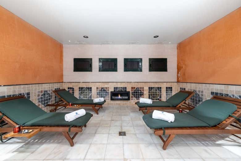 Salle de détente du spa de Castilla Termal Solares