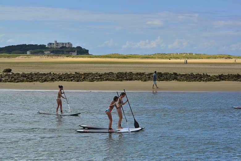 Fazendo paddle surf