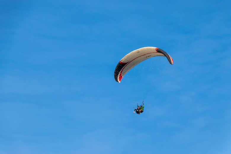 Profitez du vol en parapente
