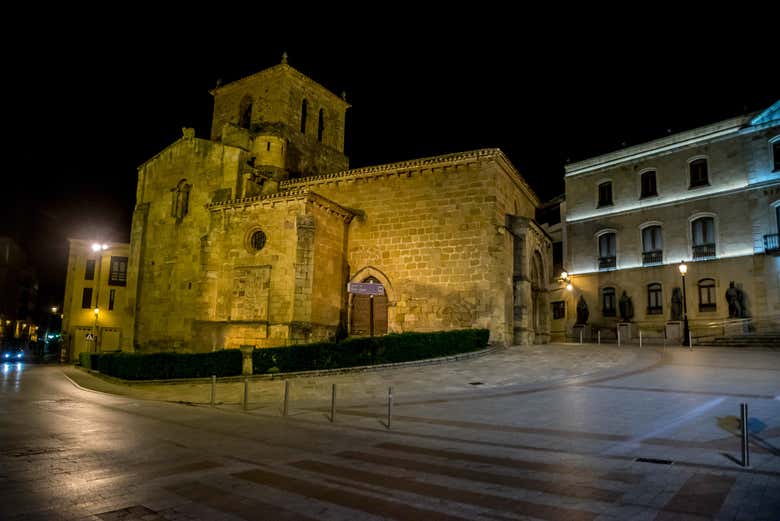 A igreja de San Juan Rabanera é protagonista de diversas lendas