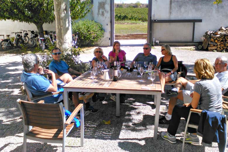 Durante a visita à adega do Penedès