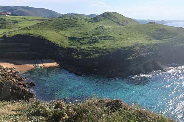 Senderismo por la costa de Tagle + Visita a una huerta ecológica