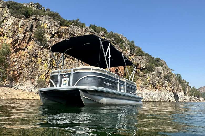 Todo listo para surcar las aguas del embalse