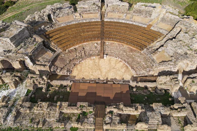 Osservando l'anfiteatro