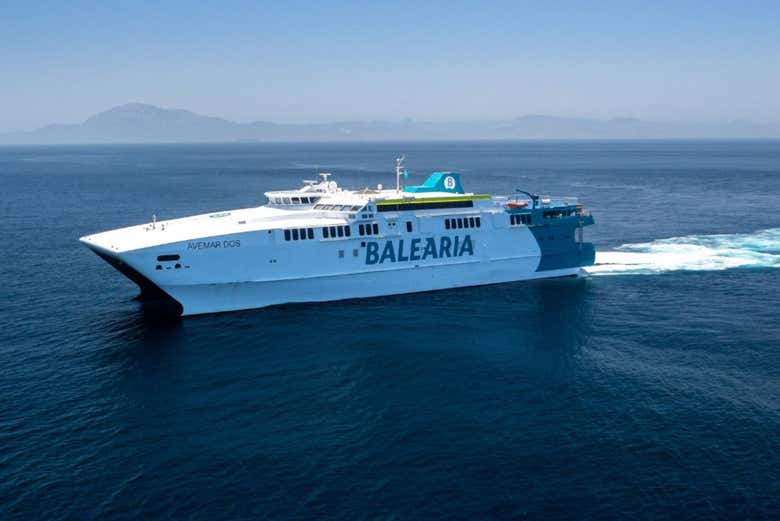 Iréis a Tánger en un ferry rápido de Baleària