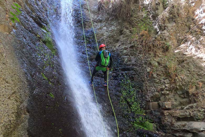 Descente du ravin Barranco de Los Cernícalos