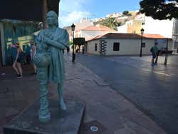 Statua di Cristoforo Colombo a La Gomera