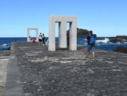 Monumento Tensei Tenmoku