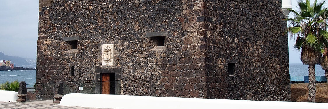 Cien años Papúa Nueva Guinea Calle principal Castillo de San Felipe - Qué ver y ubicación en Tenerife