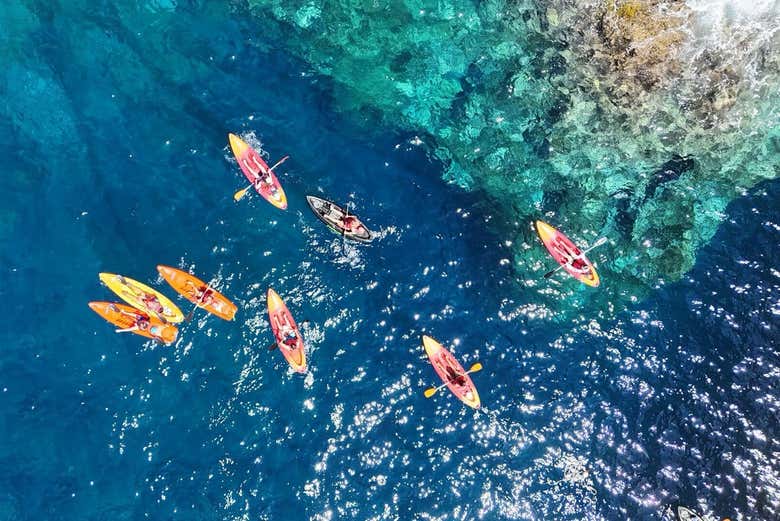 Navegando por la costa occidental de La Palma