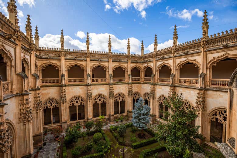 Il chiostro del Monastero di San Juan de los Reyes