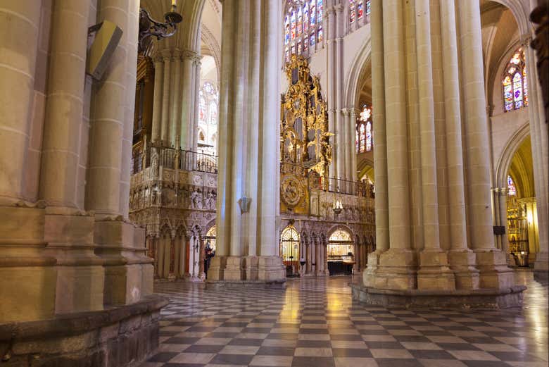 El interior de la Santa Iglesia Catedral Primada de Toledo