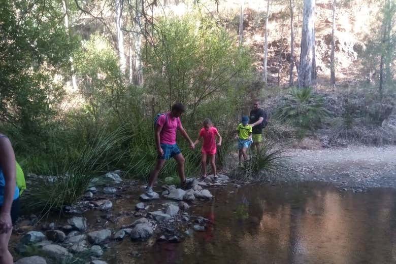 Cruzando el río