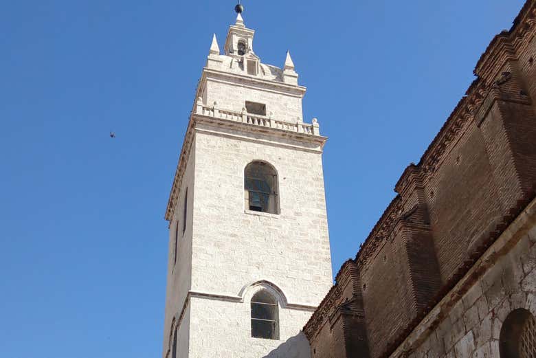 Torre de la iglesia de Santa María