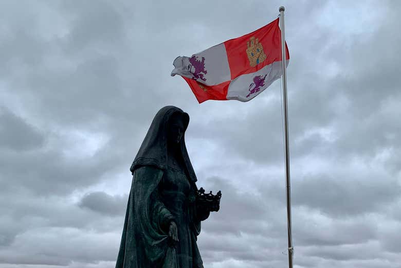 Statue de Jeanne la Folle
