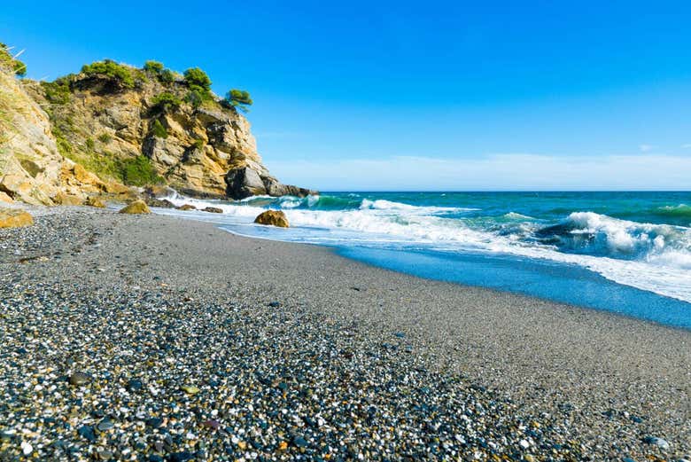 Praia de Maro, em Nerja