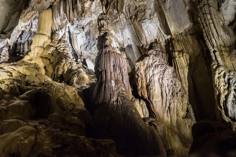 El Soplao Cave's geological formations