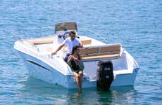 Alquiler de barco con patrón en Torrevieja