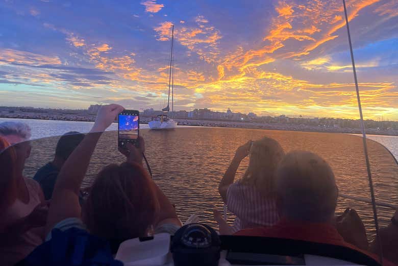 Take a picture of the sunset
