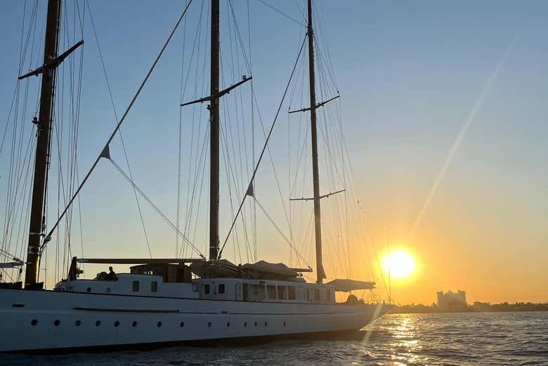 Sail along Torrevieja Bay