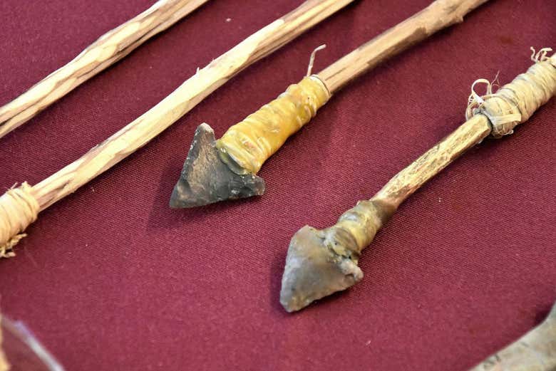 Pontas de flecha encontradas nos Abrics de l'Ermita