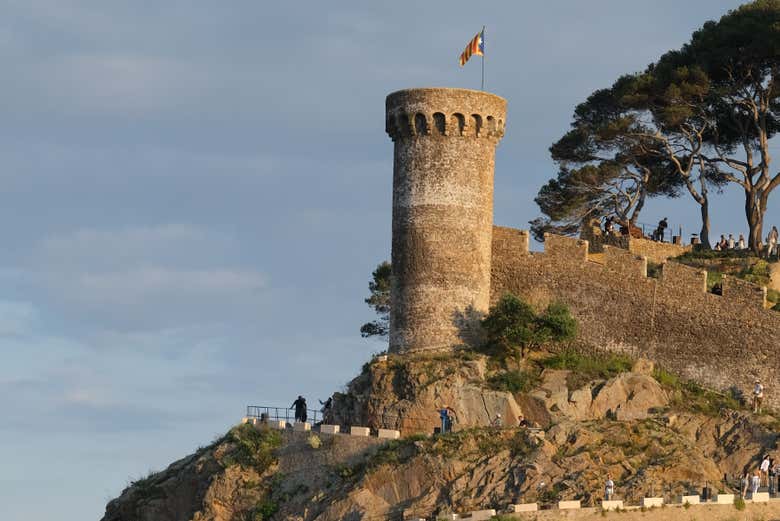 Torreón en las murallas de Vila Vella