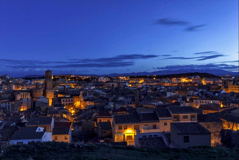 Vue panoramique sur Tudela de nuit