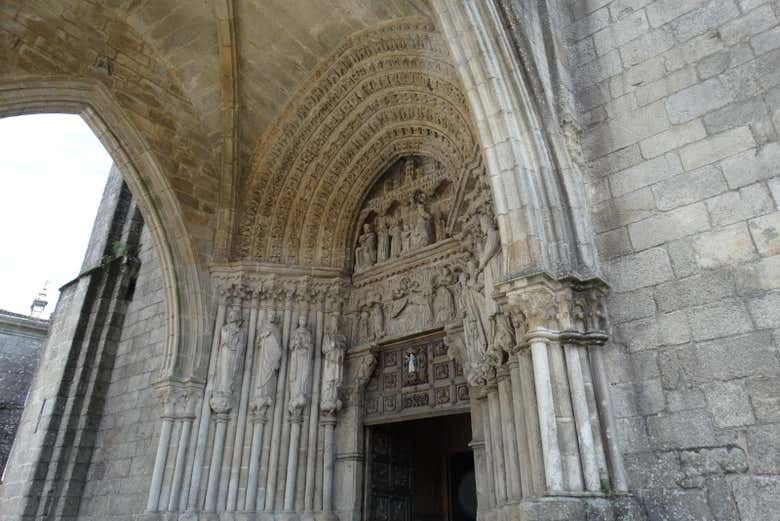 Portique de la cathédrale de Tui