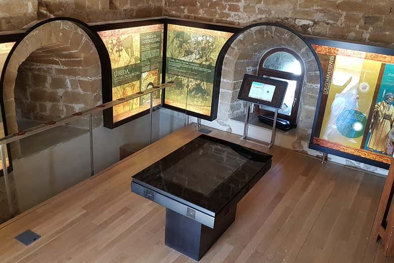 Interior del Portillo del Santo Cristo