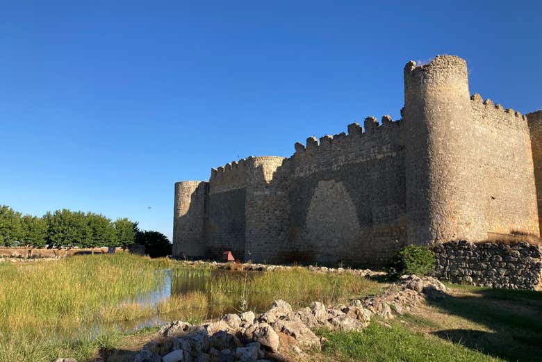 Castillo y laguna de Urueña